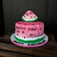 کیک جشن تولد بزرگسالان