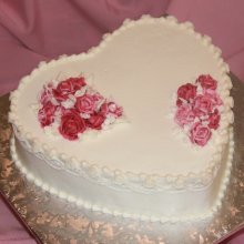 کیک تولد با تم قلب